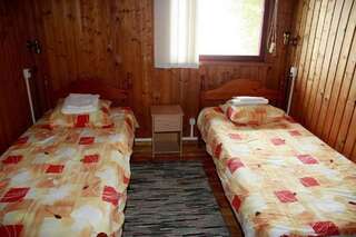 Хостелы Hostel Laguun Калласте Двухместный номер с 2 отдельными кроватями и видом на море-8
